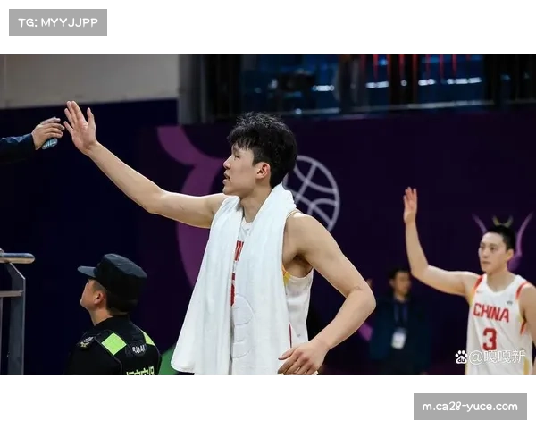 全场仅上阵四分多钟 杨瀚森高效拿下2分1篮板展现稳健状态