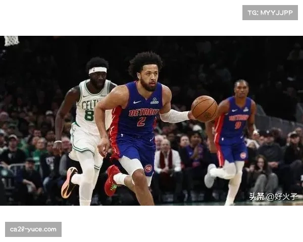 坎宁安场均9.8次助攻盘活全队，活塞进攻大脑决定比赛节奏